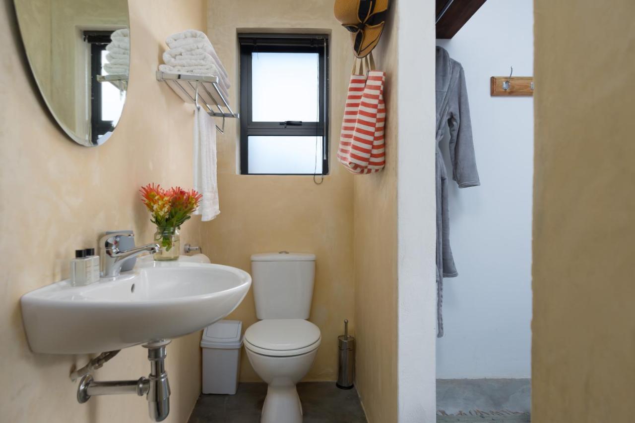 Stay At Friends Economic Rooms Malkopvlei Dış mekan fotoğraf