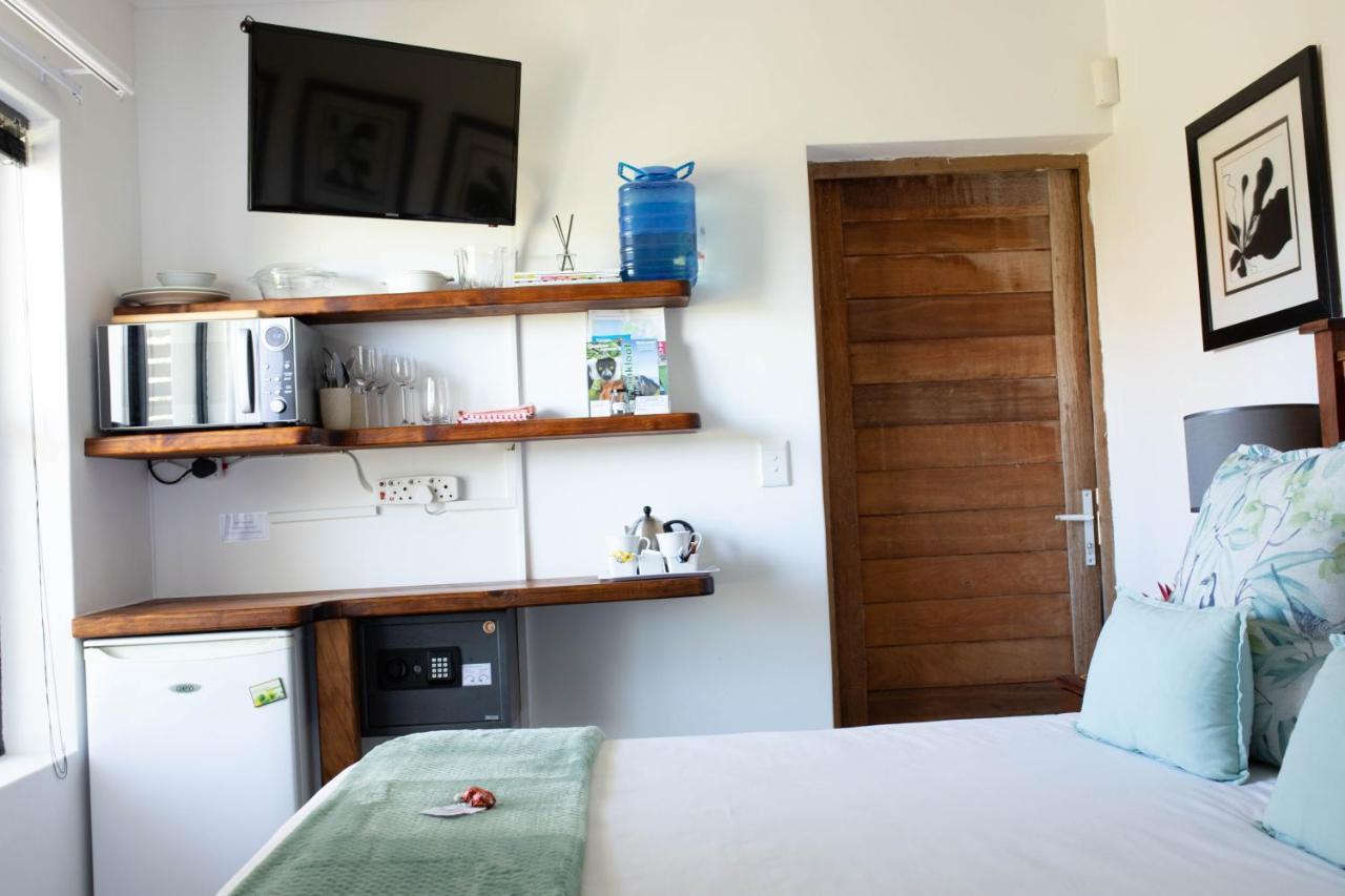 Stay At Friends Economic Rooms Malkopvlei Dış mekan fotoğraf